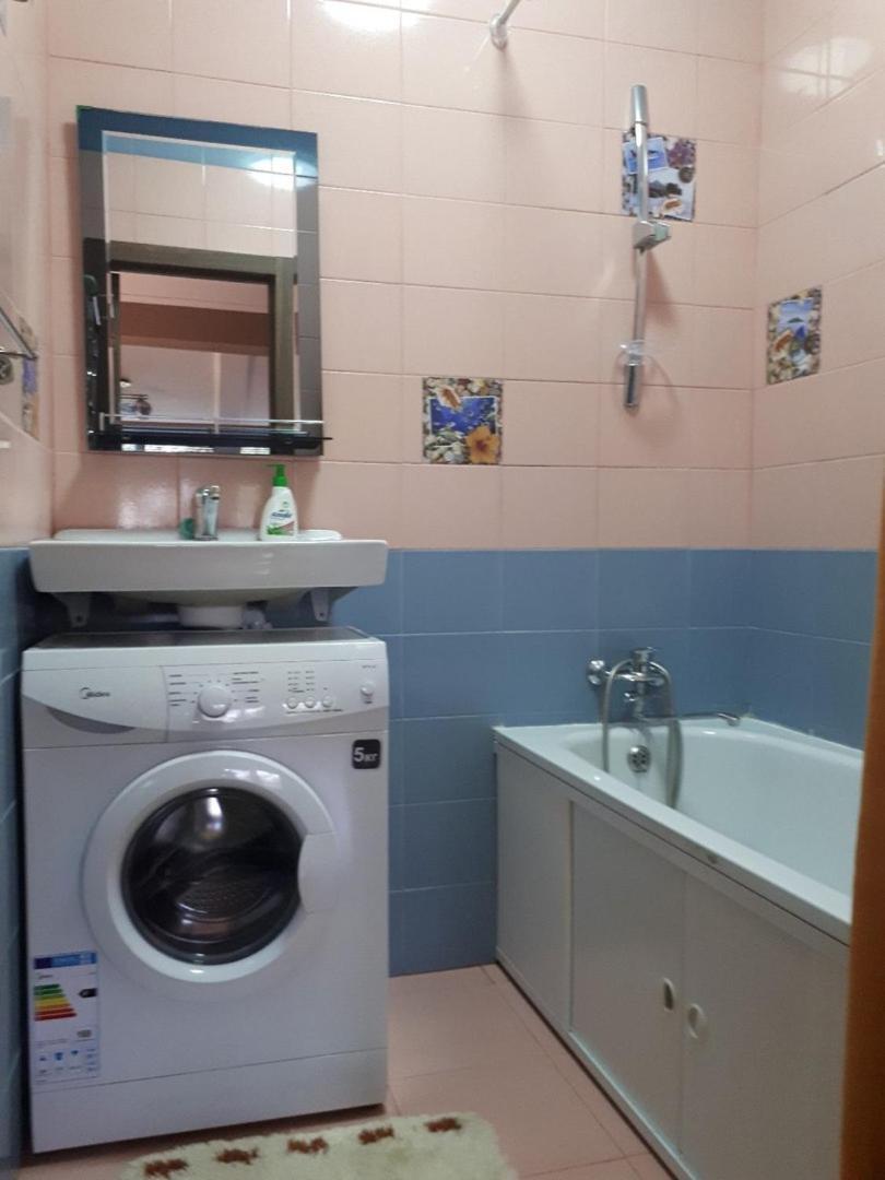 Apartments On Mustafa Ozturk Αλμάτι Εξωτερικό φωτογραφία