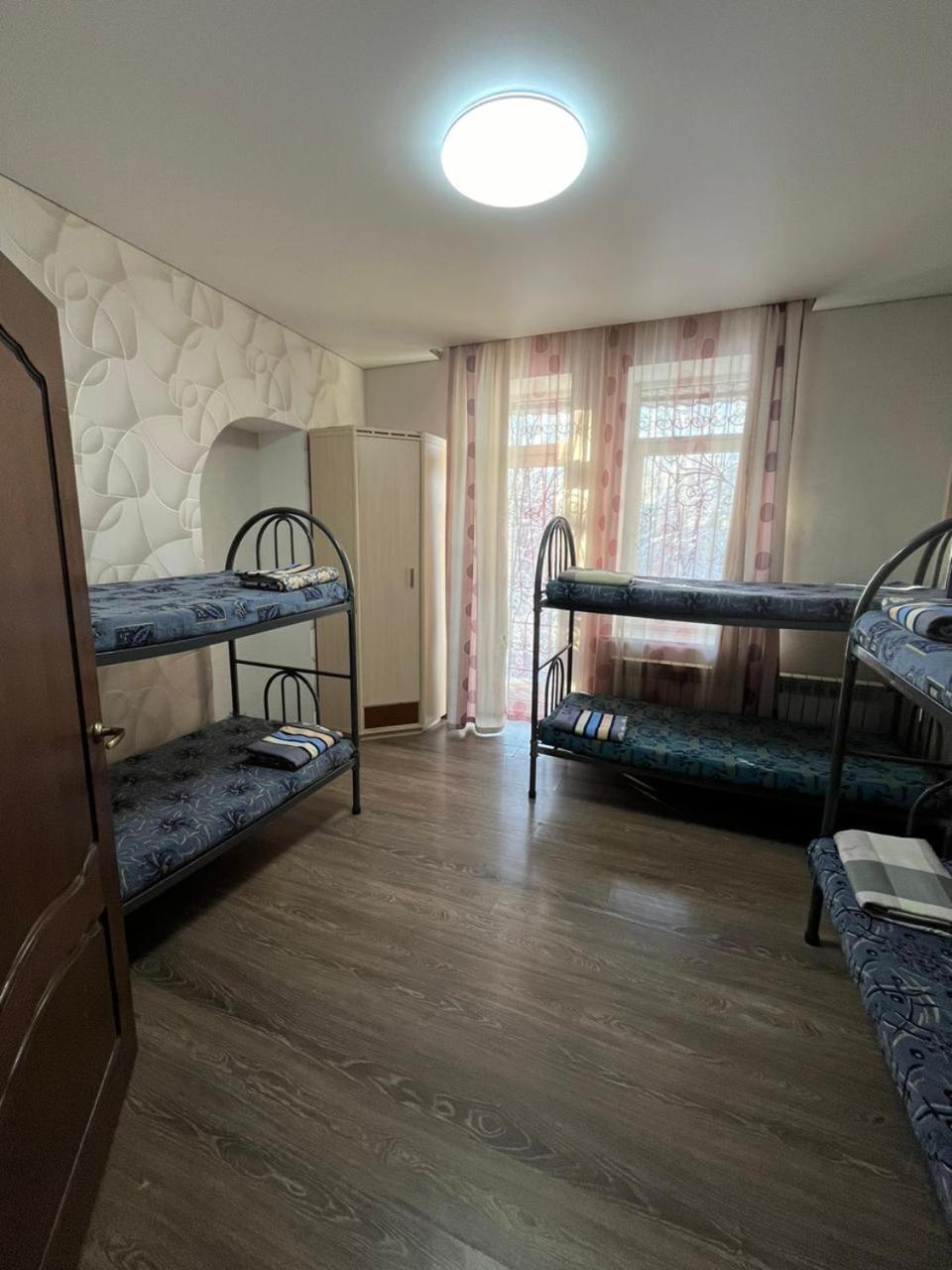 Apartments On Mustafa Ozturk Αλμάτι Εξωτερικό φωτογραφία